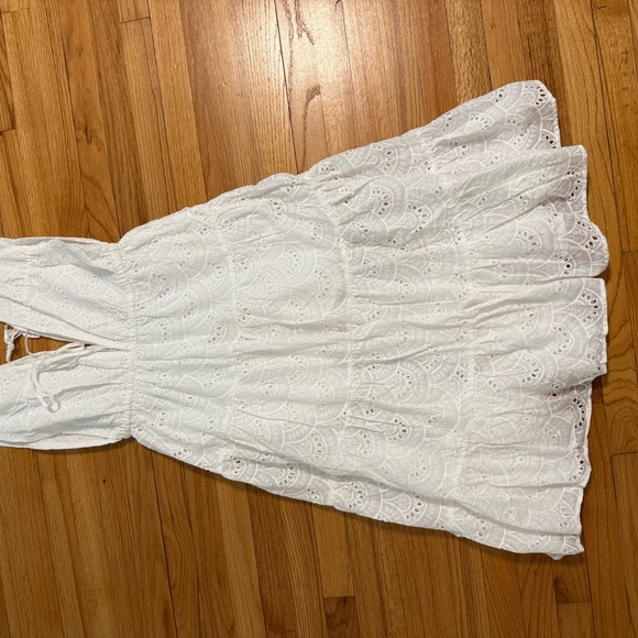100% Cotton-Better Be- White Eyelet Tiered Midi Dress with Tie Size M - Picture 4 of 9